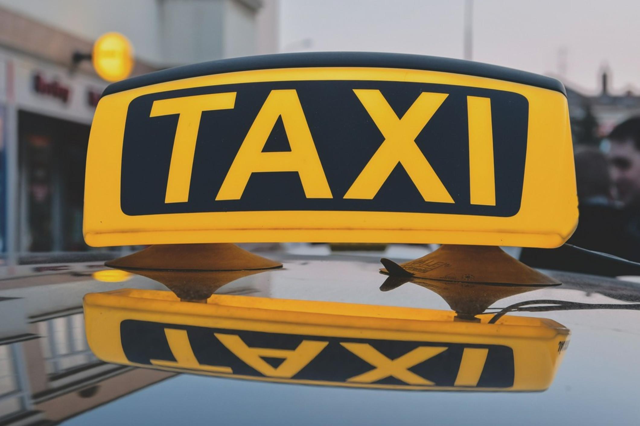znak taksówki